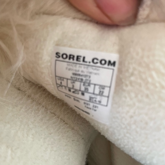 Sorel winter waterproof boots kids sizes 4 USA - Picture 7 of 12